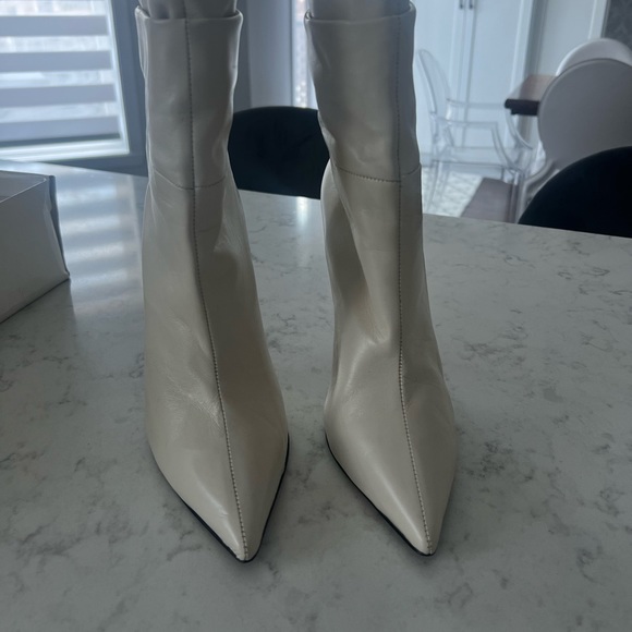 L’Intervalle Vanilla Leather Booties 41 - Picture 2 of 7